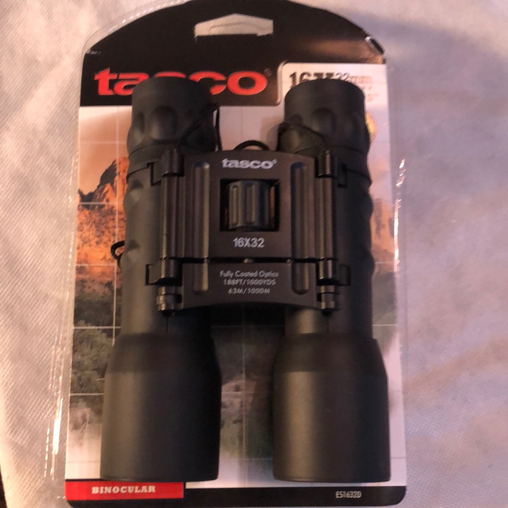 Tasco Binoculars + belt case neck strap, instructions, wipe in plastic box NWOPT